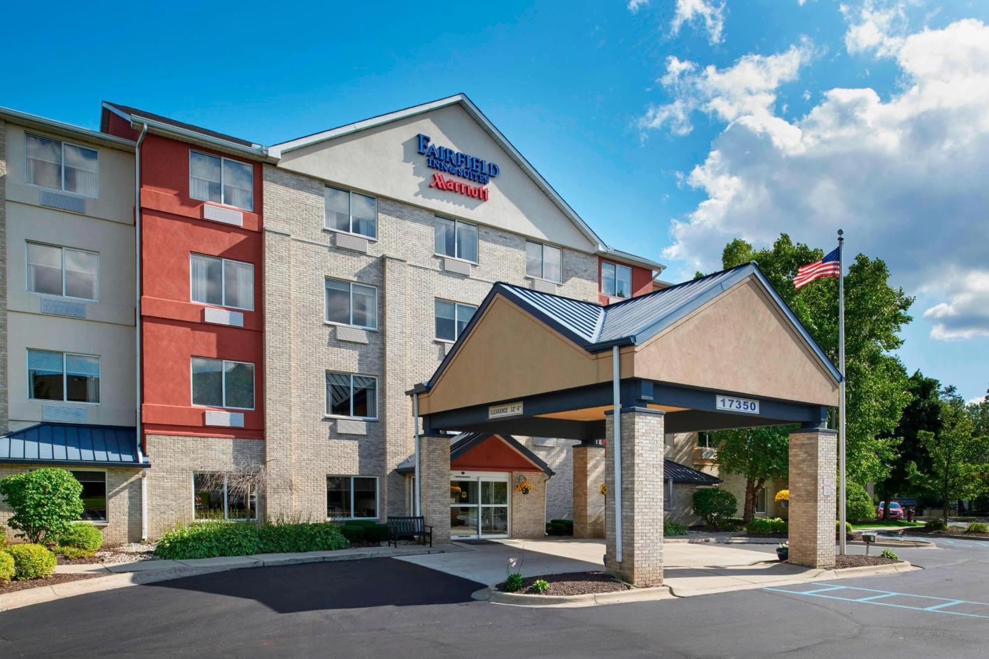 Fairfield Inn & Suites Detroit Livonia Exterior foto